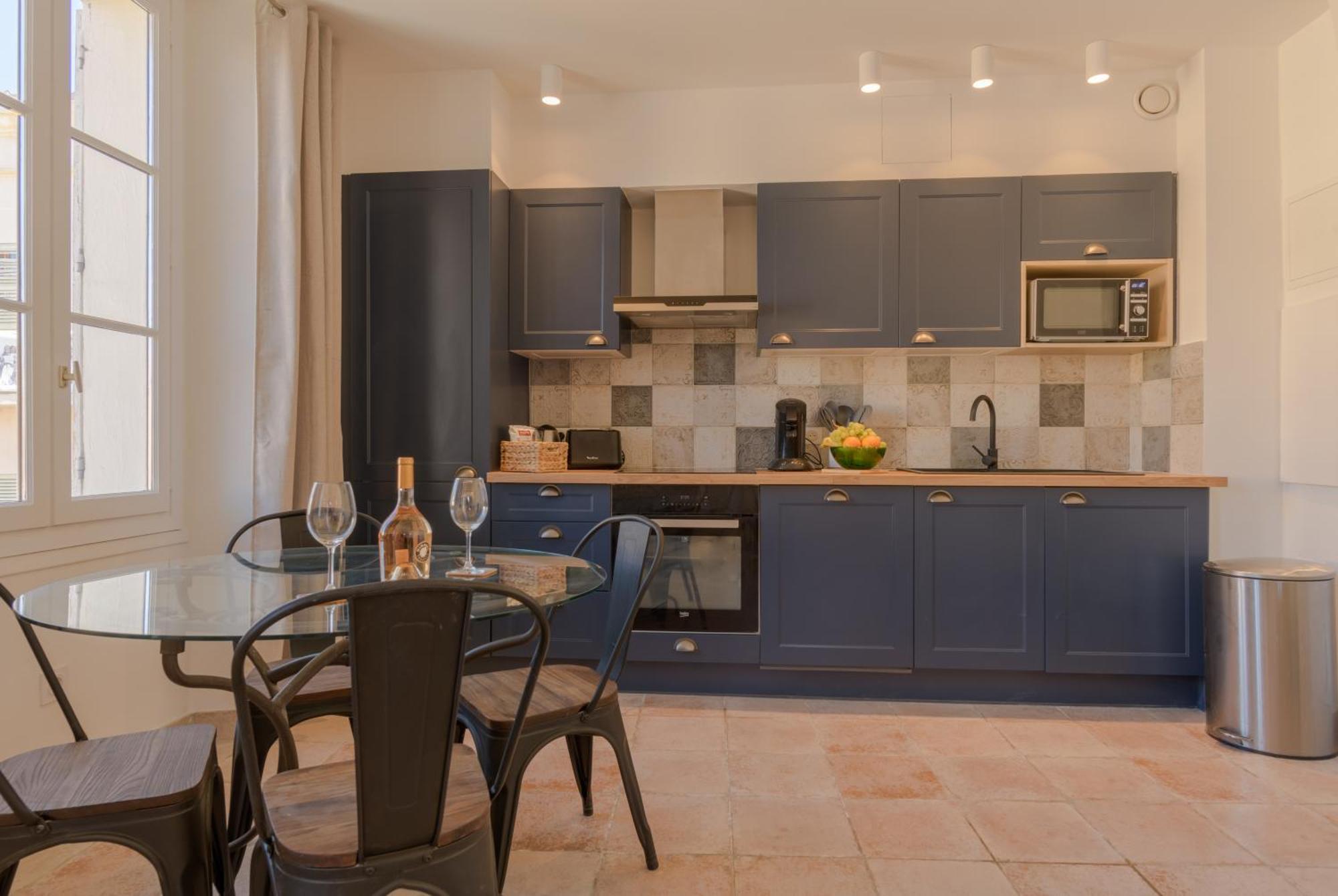 VALBONNE Maison cœur de village Extérieur photo