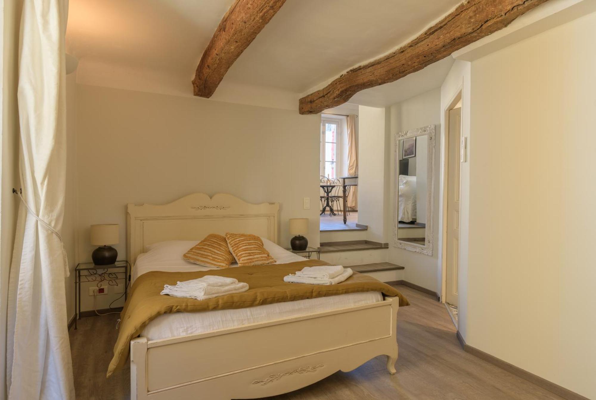 VALBONNE Maison cœur de village Extérieur photo